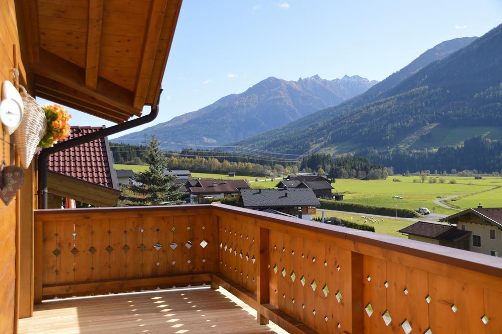Haus Christine Apartment Neukirchen am Grossvenediger Bagian luar foto